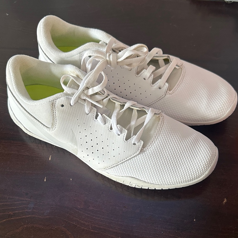 Nike Sideline Cheer Shoes